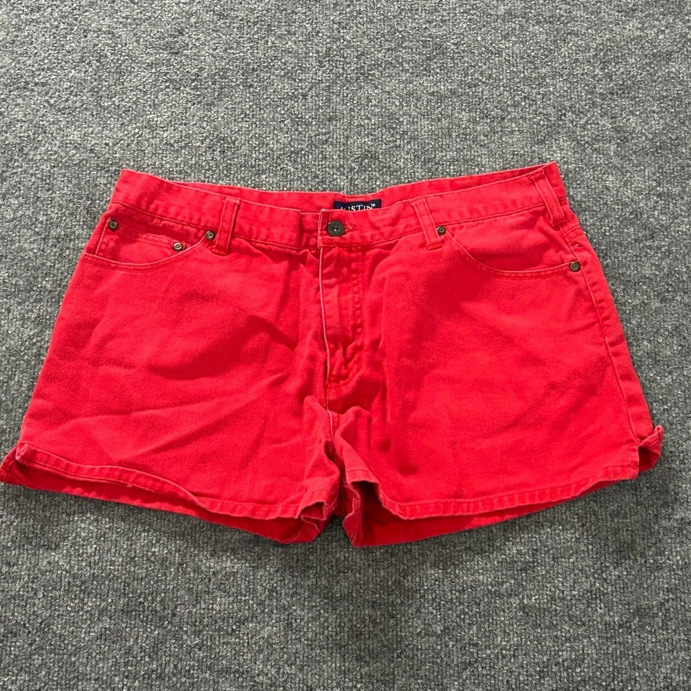 Austin Clothing Co. Shorts Womens Size 14 Red Cotton Denim Casual Five Pocket